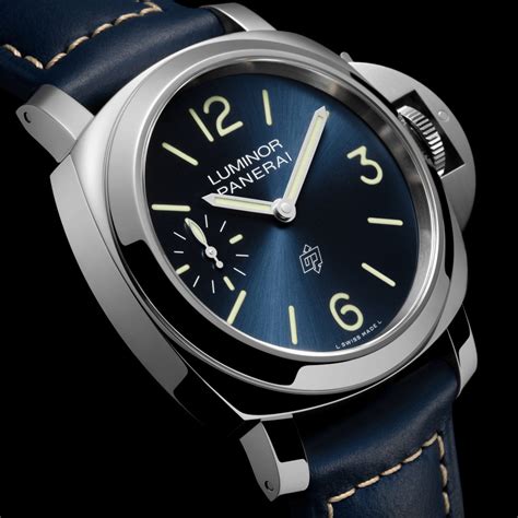 Panerai Introduces the Luminor Blu Mare 44 mm PAM01085